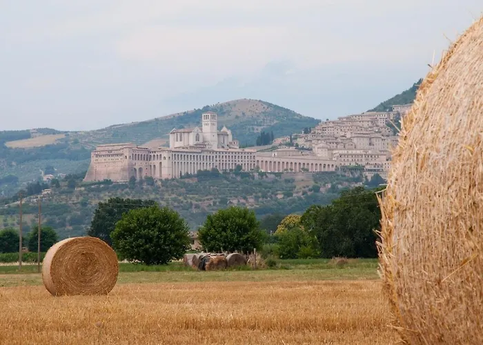 Apartment Casolare Famiglia Grande Assisi Per Famiglie E Amici *